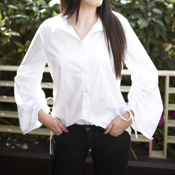 DO+BE Tops - 1 LEFT! Boyfriend White Button Up with Tie Sleeves